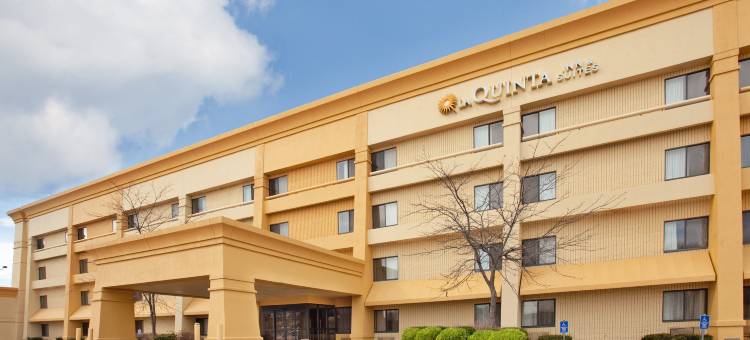 得梅因西克莱夫拉昆塔温德姆套房酒店(La Quinta Inn & Suites by Wyndham des Moines West Clive)图片