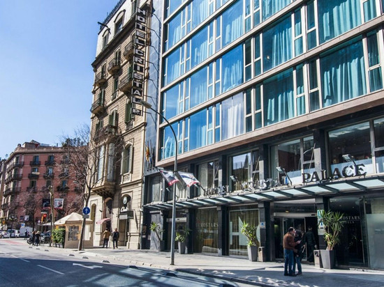 埃克塞斯水晶宫酒店