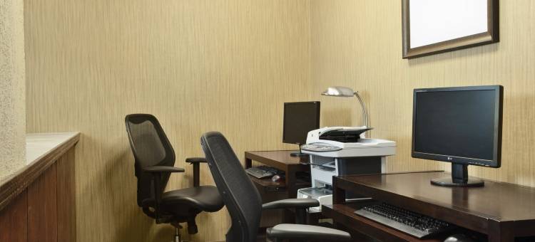 凯艺套房酒店(Quality Inn & Suites Yorkton)图片