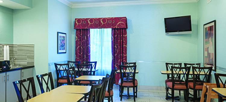 斯莱德尔北岸地区拉昆塔温德姆套房酒店(La Quinta Inn & Suites by Wyndham Slidell North Shore)图片
