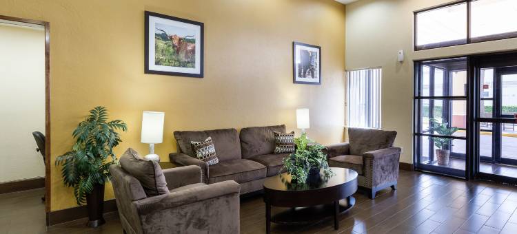 休斯顿西北赛菲尔凯艺套房酒店(Quality Suites Houston NW Cy-Fair)图片