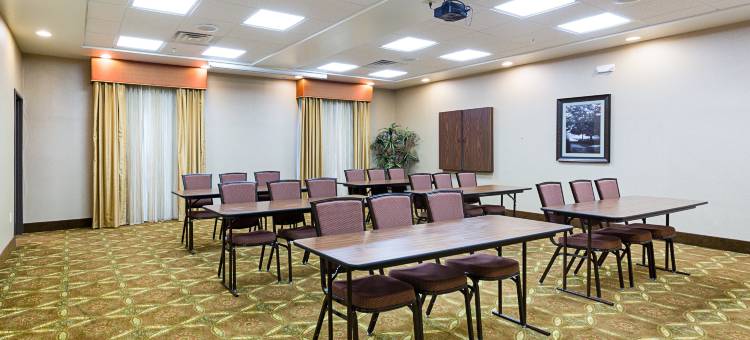 舒适套房酒店(Comfort Suites Leesville Near Fort Johnson)图片