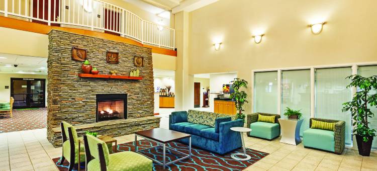 塞维尔维尔柯达拉昆塔温德姆套房酒店(La Quinta Inn & Suites by Wyndham Sevierville / Kodak)图片
