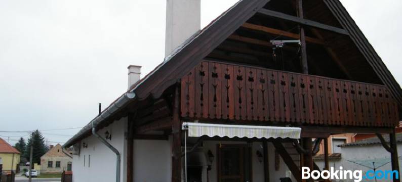 图里帕诺斯温德加兹公寓(Tulipános vendégház)图片