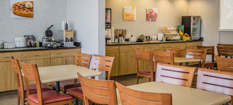 克林顿港品质酒店(Quality Inn)图片