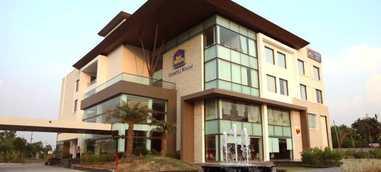 安巴拉贝斯特韦斯特乡村伍兹酒店(Best Western Country Woods Ambala)图片