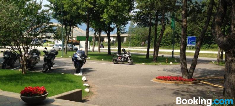 卡尔尼亚酒店(Hotel Carnia)图片