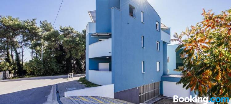 彩虹公寓(Rainbow Apartments)图片