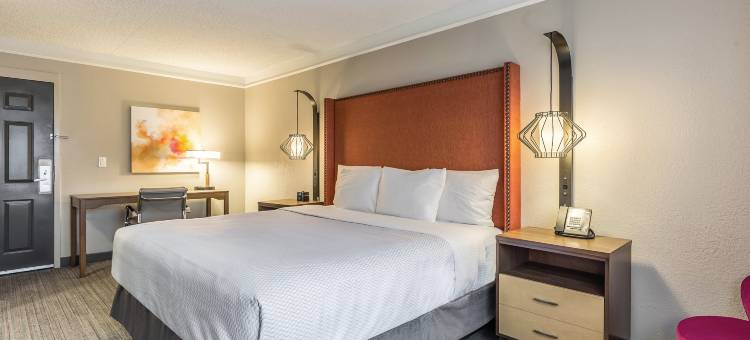 旧金山机场北拉昆塔温德姆套房酒店(La Quinta Inn & Suites by Wyndham San Francisco Airport N)图片