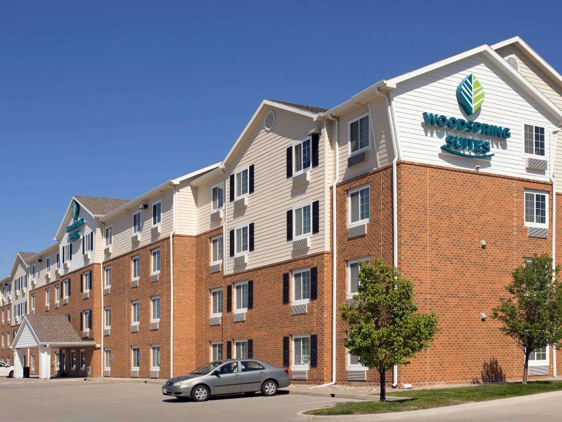 奥马哈贝尔维尤伍德斯普林套房酒店 - 长住酒店(WoodSpring Suites Omaha Bellevue, an Extended Stay Hotel)