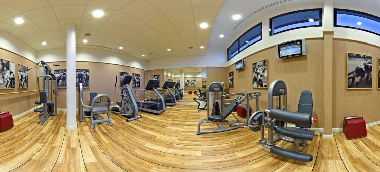 巴黎拉德芳斯西-科龙布万怡酒店(近电车T2线)(Courtyard Paris la Defense West - Colombes)图片