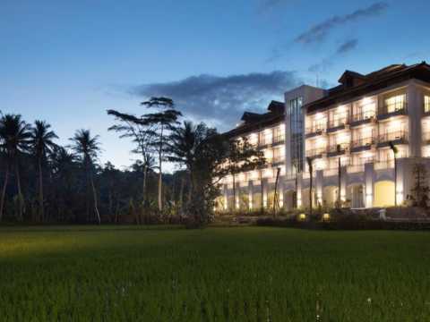 携程酒店-婆罗浮屠普拉塔历史酒店(Plataran H