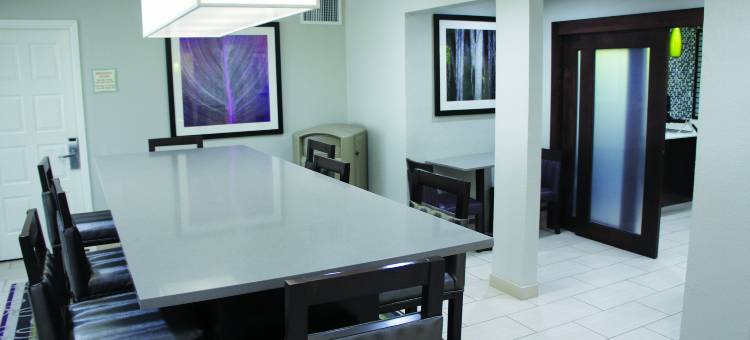 埃尔多拉多拉昆塔温德姆酒店(La Quinta Inn by Wyndham El Dorado)图片