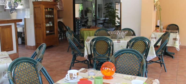 克洛斯橄榄度假屋(Chambres d'hôtes le Clos des Oliviers)图片