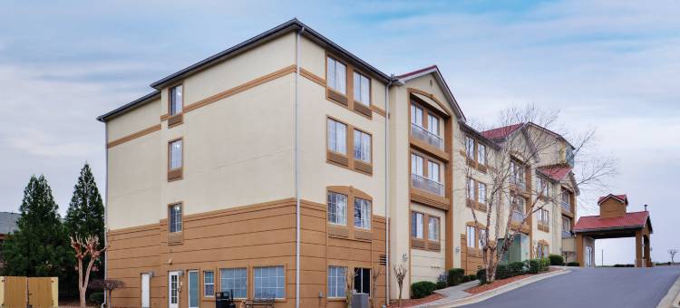 亚特兰大南纽南拉昆塔温德姆套房酒店(La Quinta Inn & Suites by Wyndham Atlanta South - Newnan)图片