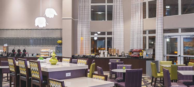 费拉格尔斯塔夫拉昆塔温德姆套房酒店(La Quinta Inn & Suites by Wyndham Flagstaff)图片