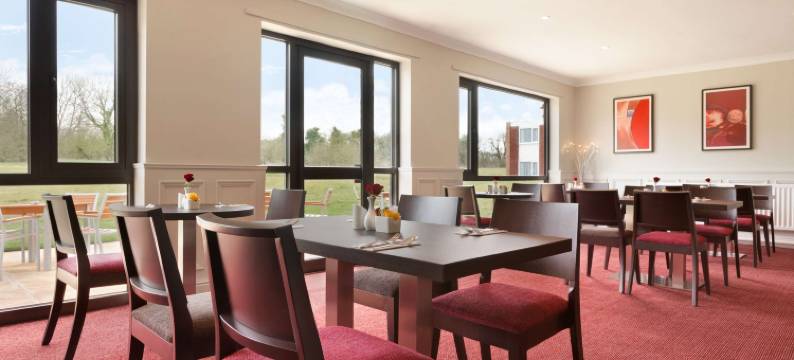 乔利南温德姆华美达酒店(Ramada by Wyndham Chorley South)图片