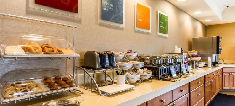 马图恩东部舒适套房酒店(Comfort Suites Mattoon East)图片