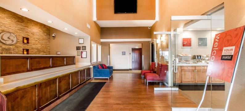 马图恩东部舒适套房酒店(Comfort Suites Mattoon East)图片