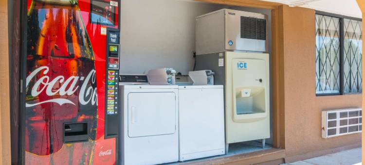 Travelodge by Wyndham Macon West图片