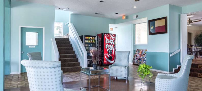 山乡之家套房(Home Suites Hill Country)图片