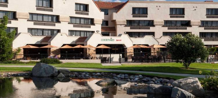 圣迭戈兰乔伯纳多万怡酒店(Courtyard San Diego Rancho Bernardo)图片