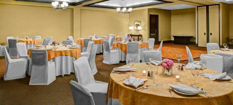 亨茨维尔机场福朋喜来登酒店(Four Points by Sheraton Huntsville Airport)图片