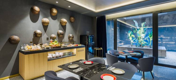 巴塞罗那杰拉德室友系列酒店(Room Mate Collection Gerard, Barcelona)图片