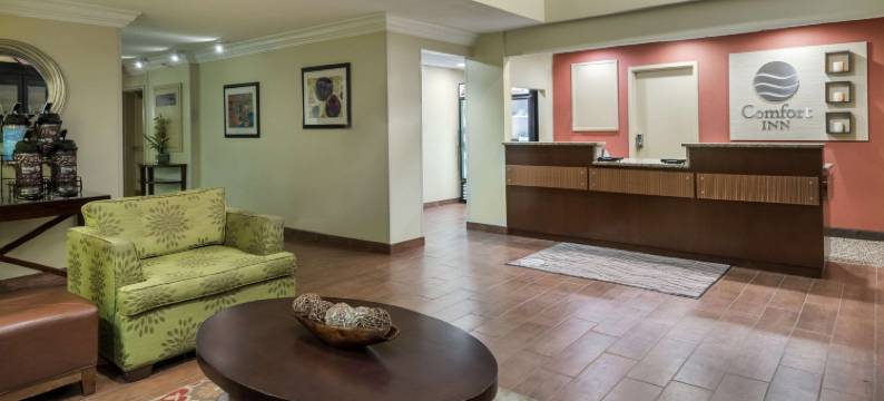 费耶特维尔自由堡附近舒适酒店(Comfort Inn Fayetteville Near Fort Bragg)图片