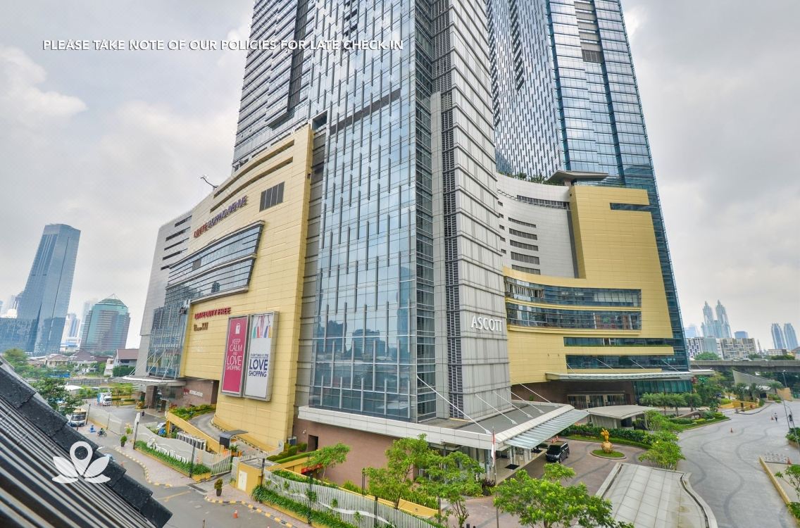 Zen Premium Mega Kuningan Tripcom - 