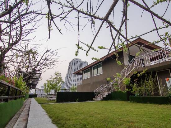 素坤逸路8號希望之地酒店