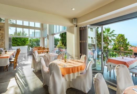 Hotel Kriopigi Hotel Overview