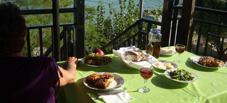 潘斯恩利迷酒店(Pansion Limni)图片