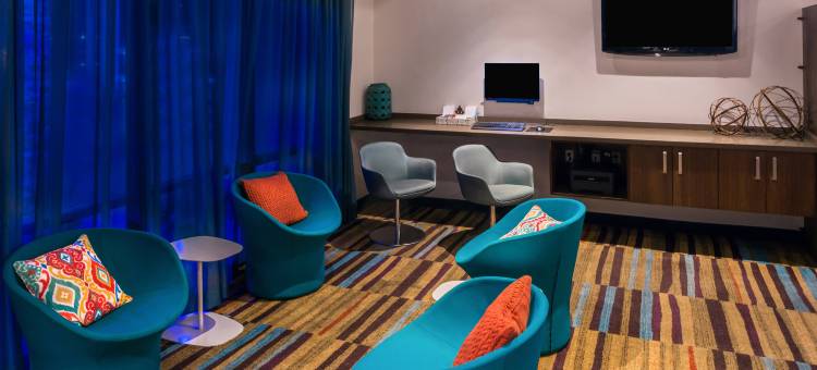 拉斯维加斯会议中心万豪万枫酒店(Fairfield Inn Las Vegas Convention Center)图片