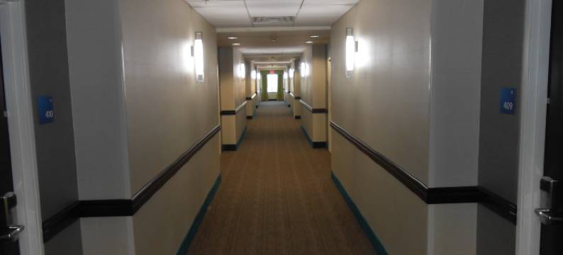 休斯顿西北智选假日酒店及套房 - 布鲁克(Holiday Inn Express & Suites HOUSTON NORTHWEST-BROOKHOLLOW by IHG)图片