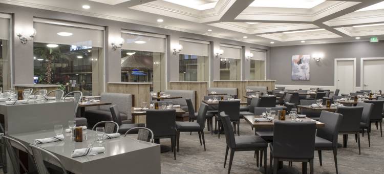 法戈假日酒店(Holiday Inn Fargo)图片