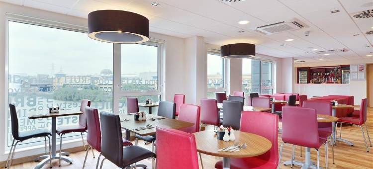 Travelodge Thurrock Lakeside图片