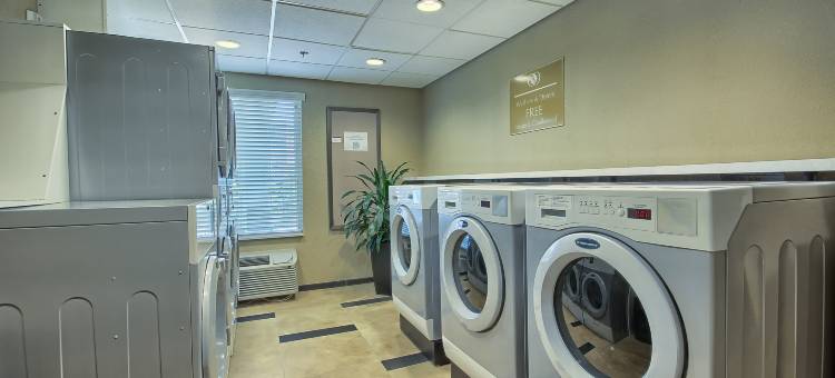 Candlewood Suites 格罗夫城 by IHG(Candlewood Suites Columbus - Grove City)图片