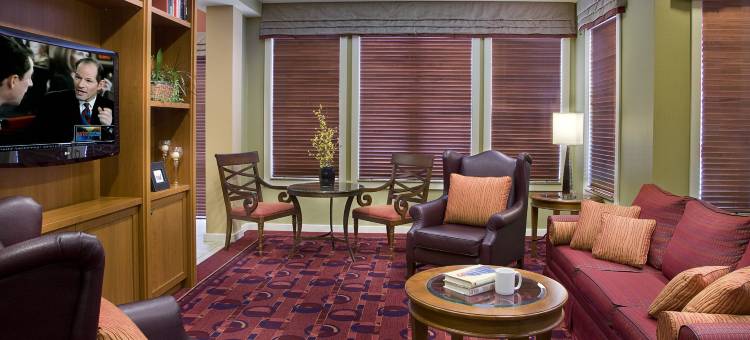 格雷文赫斯特穆苏科卡码头residence innResidence Inn 酒店(Residence Inn Gravenhurst Muskoka Wharf)图片