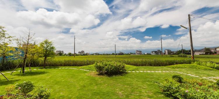 宜兰补路八民宿图片