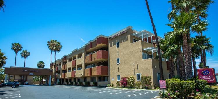 亨廷顿海滩舒适套房酒店(Comfort Inn & Suites Huntington Beach)图片