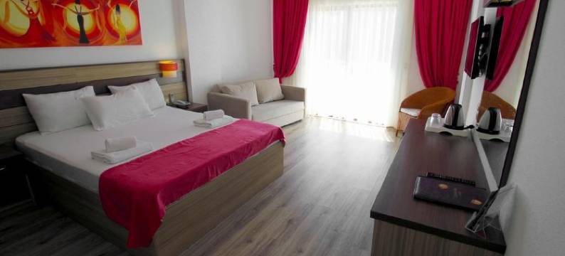 伊甸皮亚拉酒店图伦奇(Eden Pyara Hotel Turunc)图片