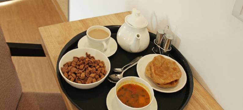 OYO6371阿布罗尔酒店(OYO 6371 Hotel Abrol)图片