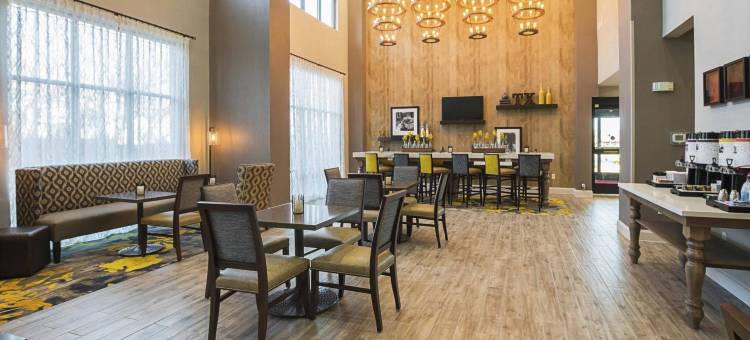 科利维尔DFW机场西欢朋套房酒店(Hampton Inn & Suites by Hilton Colleyville DFW Airport West)图片