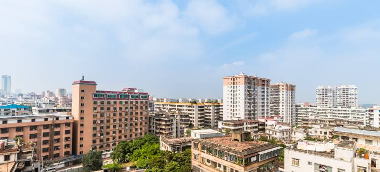 皓海青云酒店(湛江赤坎老街店)图片