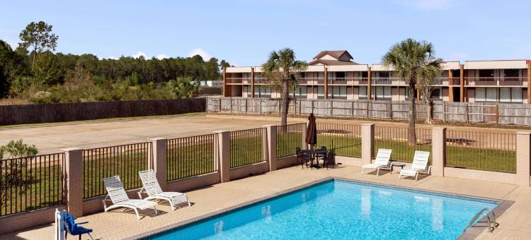 格尔夫波特速8酒店-近比洛克西(Super 8 by Wyndham Gulfport Biloxi Airport)图片