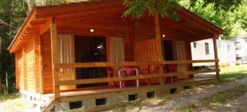 里贝拉德尔阿拉露营地(Camping Ribera del Ara)图片