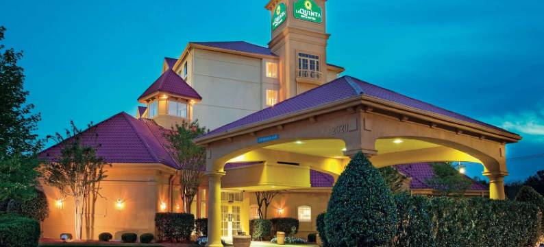 温斯顿塞勒姆拉昆塔温德姆套房酒店(La Quinta Inn & Suites by Wyndham Winston-Salem)图片