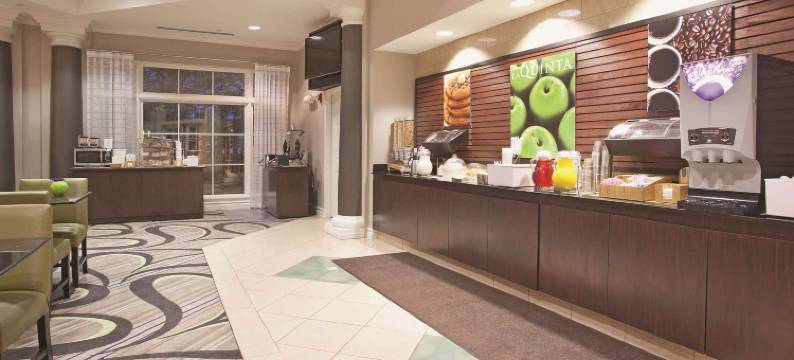 普韦布洛拉昆塔温德姆套房酒店(La Quinta Inn & Suites by Wyndham Pueblo)图片