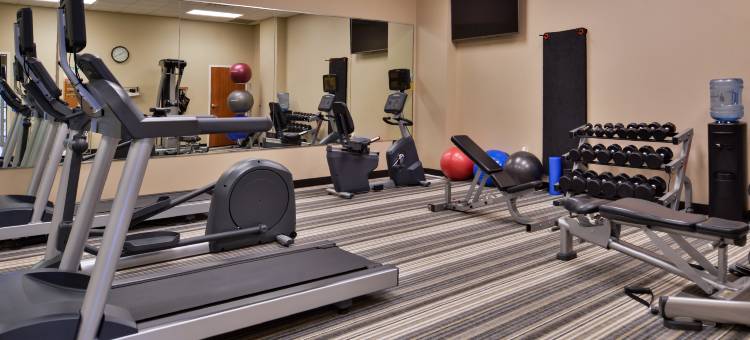 Candlewood Suites 特雷霍特(Candlewood Suites Terre Haute)图片